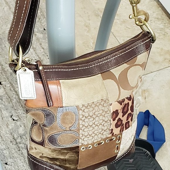 RARE VINTAGE COACH PATCHWORK HOBO - Picture 7 of 15